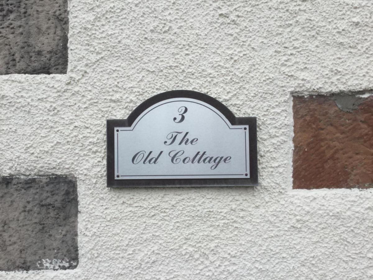 Three-Bedroom Old Cottage Free Parking Inverness Bagian luar foto